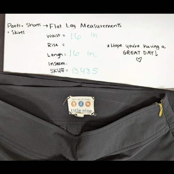 TITLE NINE Skirt 6 Blak Active Pockets Stretch Side Zip Outdoors Hiking Athletic - Picture 8 of 8